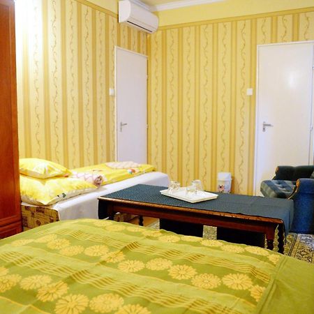 Hotel Jocó Panzió Nyíregyháza Zewnętrze zdjęcie