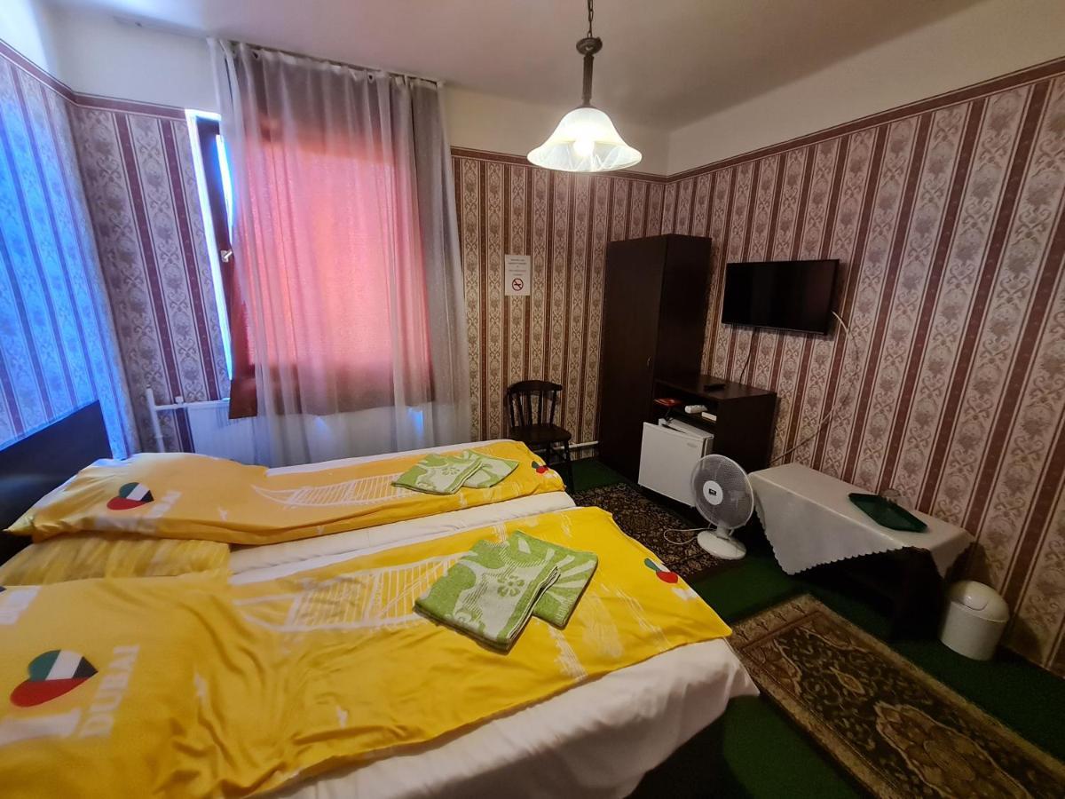 Hotel Jocó Panzió Nyíregyháza Zewnętrze zdjęcie